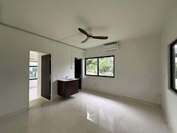 Pasir Ris Beach Park (D18), Detached #562814651